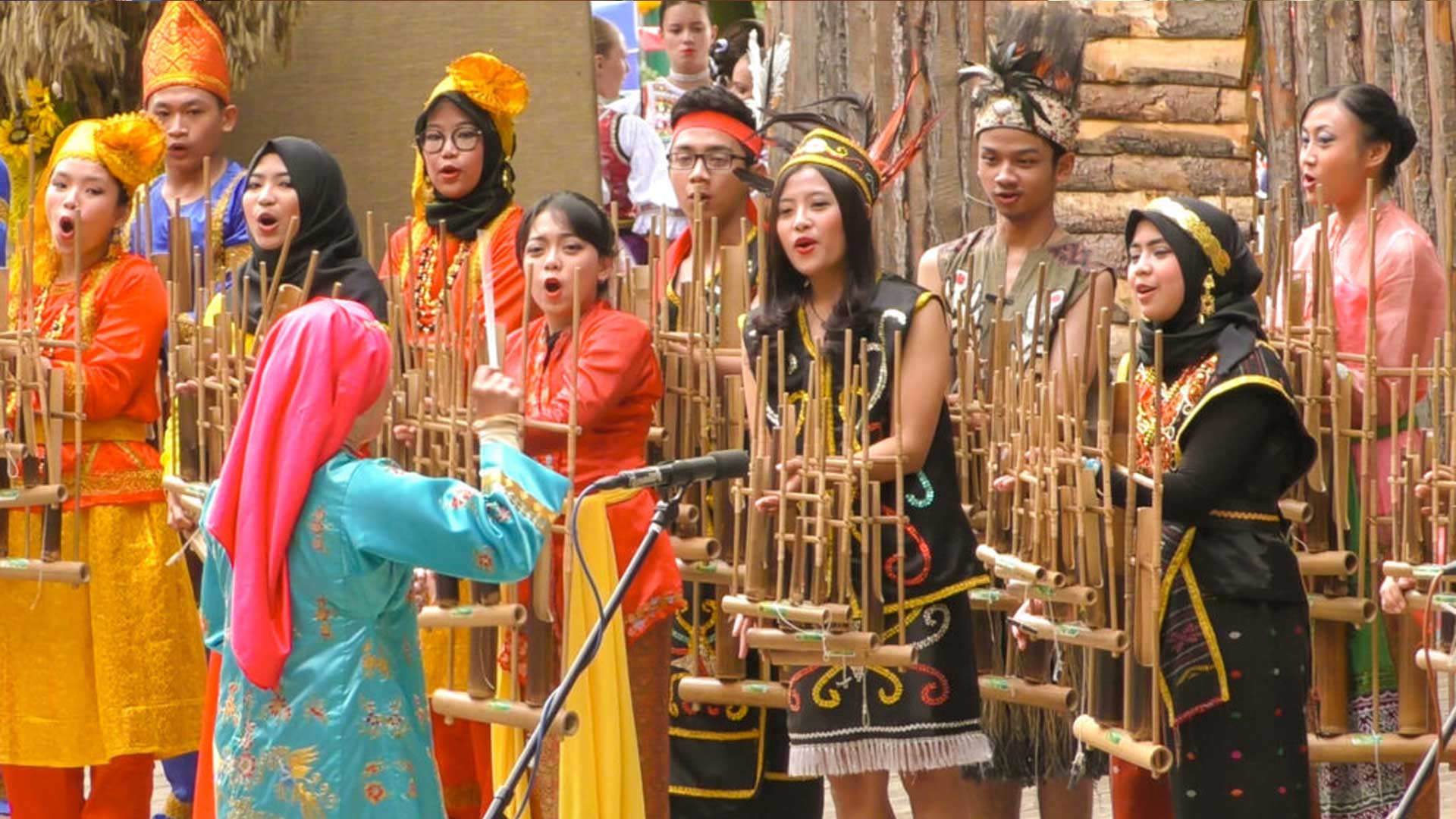 Acara Nonton Bareng dan Talkshow Angklung