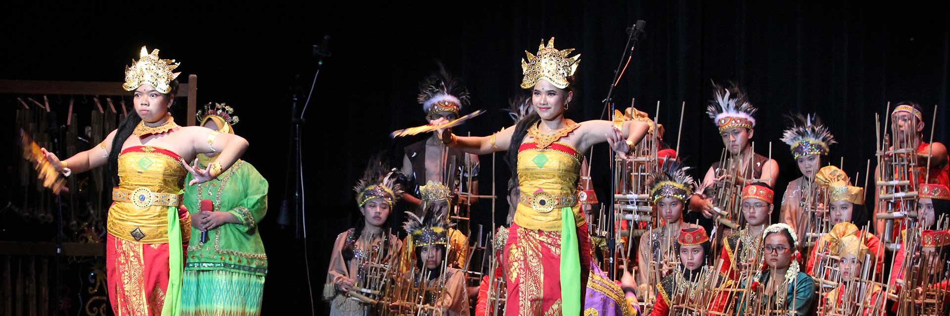 Tim Muhibah Angklung