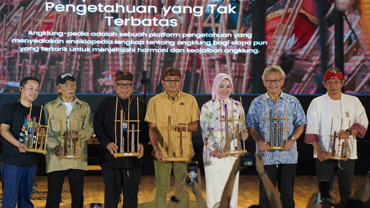 Pemprov Jabar Apresiasi Angklung Fest 2023 Dan Peluncuran Platform Angklung Center