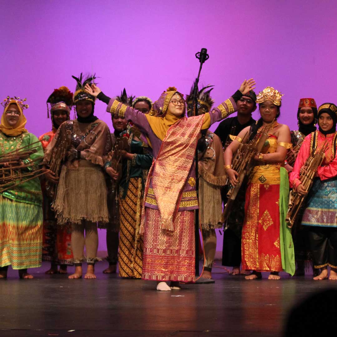 Pelatihan Membangun Tim Angklung Picture