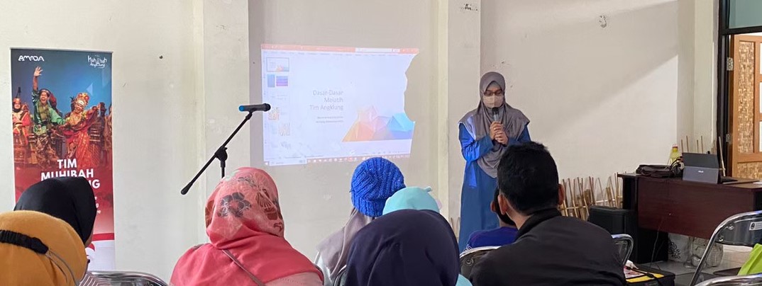 Workshop Angklung Centre 101 : Dasar - Dasar Melatih Tim Angklung
