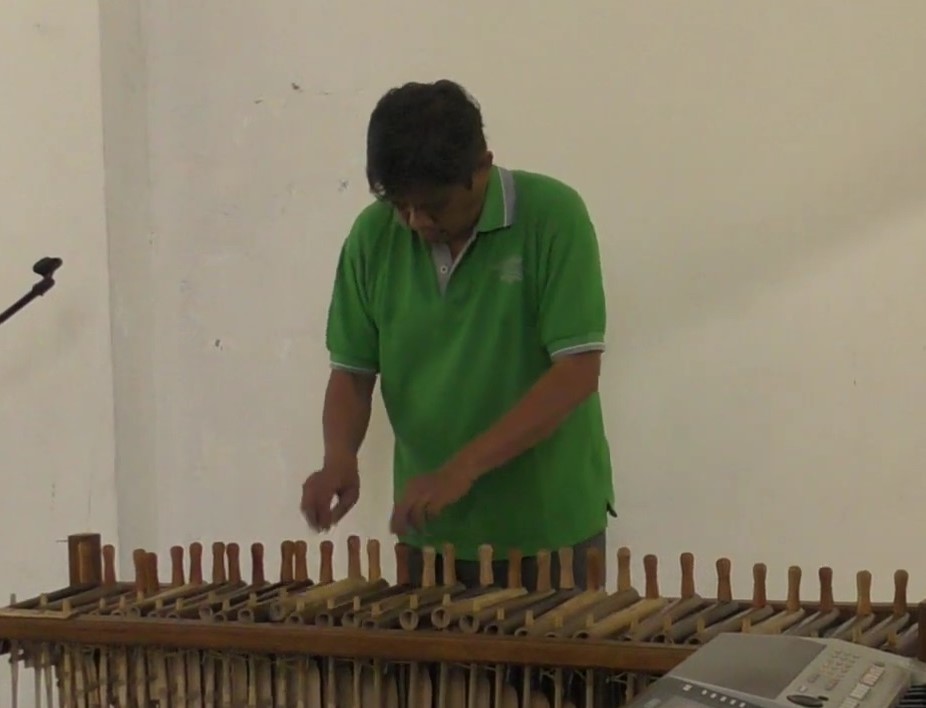 Workshop Angklung Centre 101 : Berinovasi dengan Angklung Toel Picture