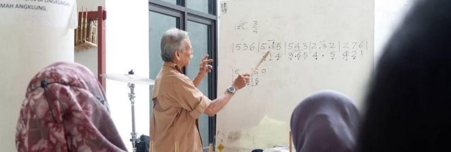 Workshop Angklung Centre 101 : Cara Mengaransemen Lagu Angklung