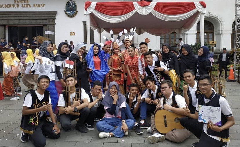 Angklung Khatulistiwa KALBAR